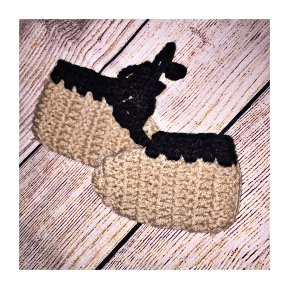 Homemade Infant Booties Size 6-12 Months